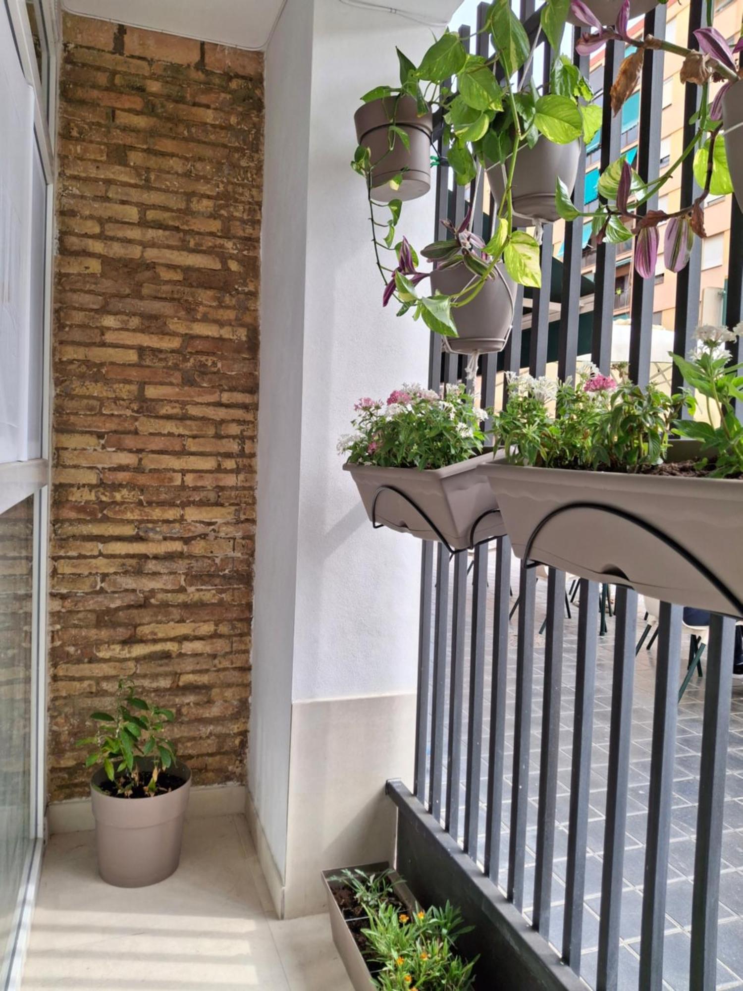 Bonito Apartamento De 2 Habitaciones Cerca De La Estacion Joaquin Sorolla 발렌시아 외부 사진