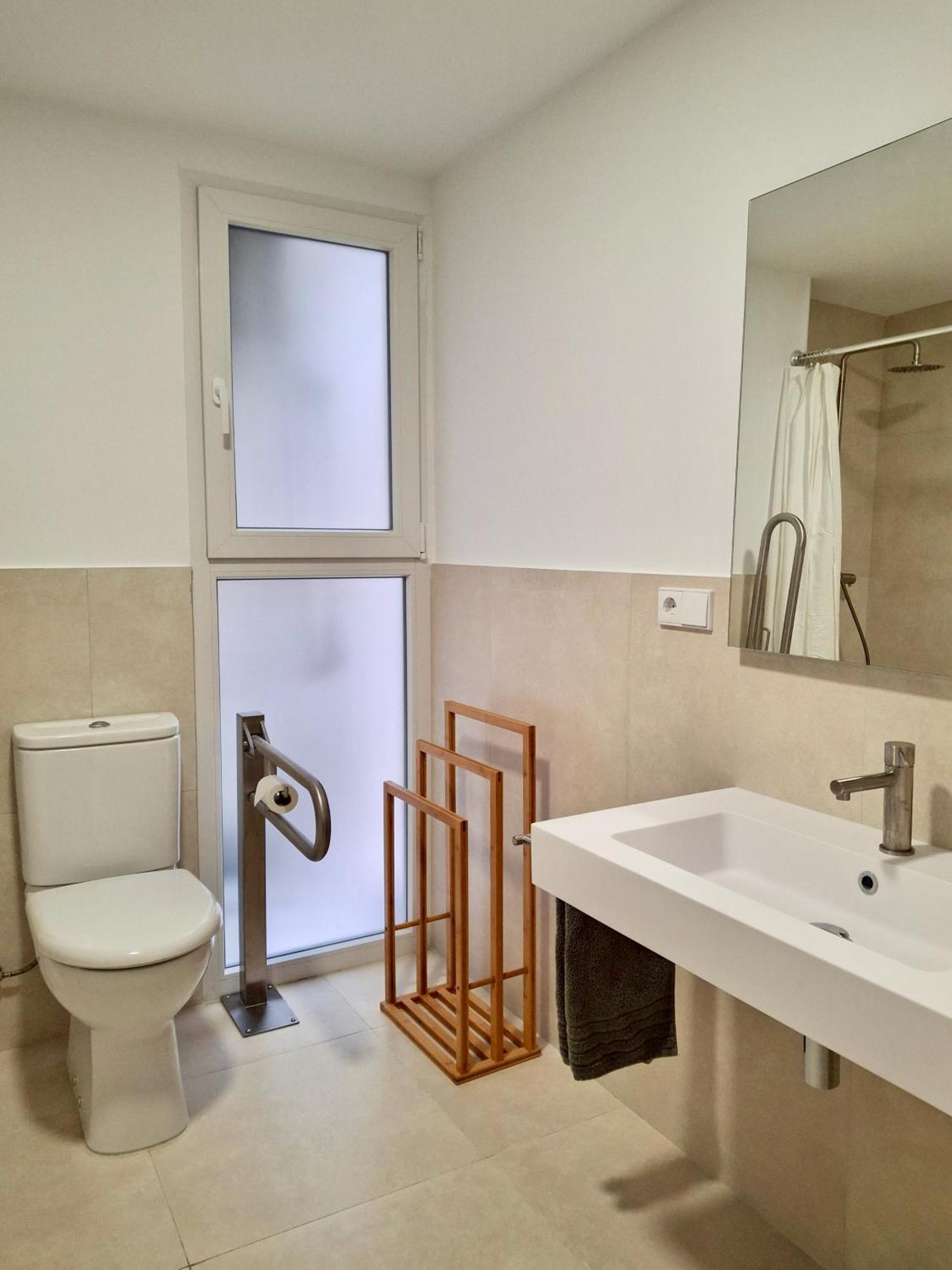 Bonito Apartamento De 2 Habitaciones Cerca De La Estacion Joaquin Sorolla 발렌시아 외부 사진